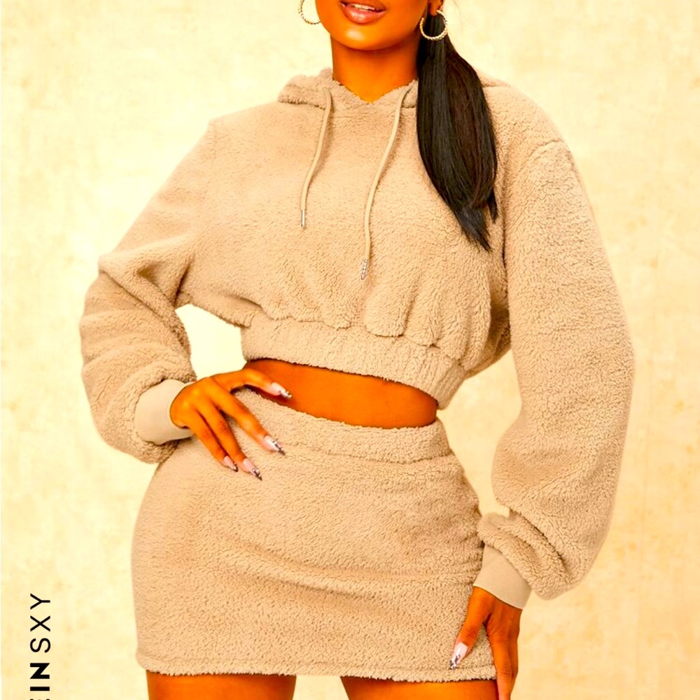SHEIN SXY Drop Shoulder Drawstring Crop Flannel Hoodie & Skirt